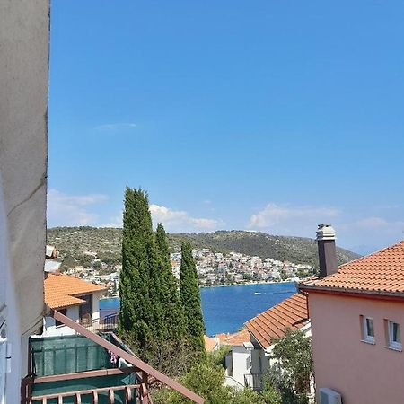 Comfort Apartments Trogir Exteriör bild