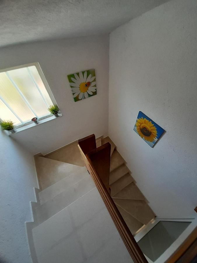 Comfort Apartments Trogir Exteriör bild