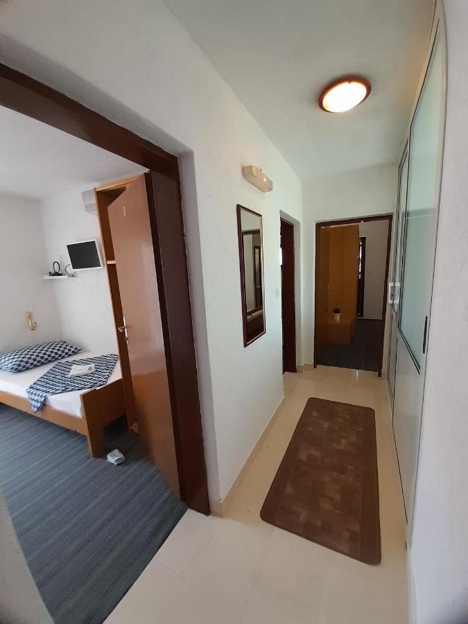 Comfort Apartments Trogir Exteriör bild