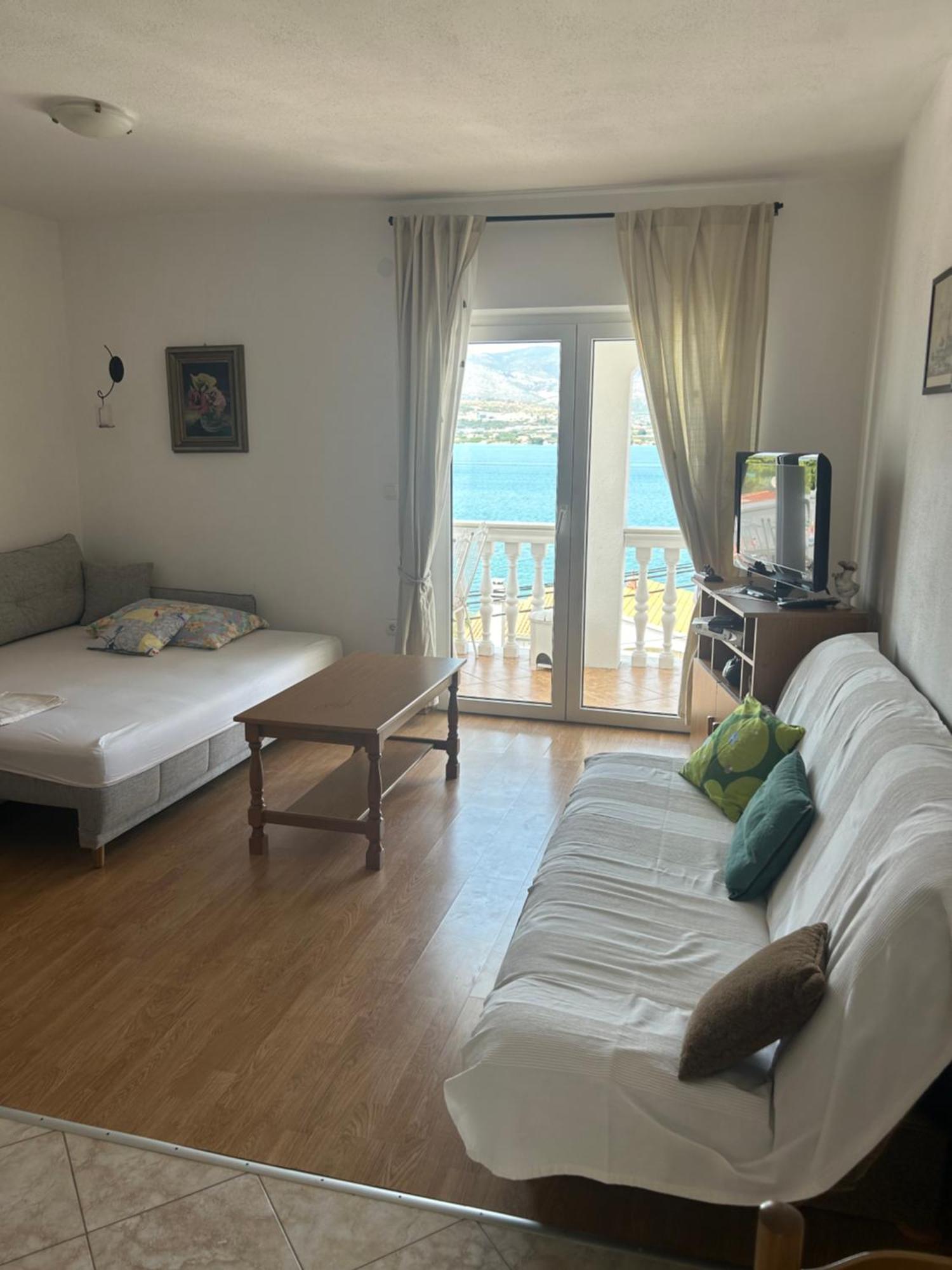Comfort Apartments Trogir Exteriör bild