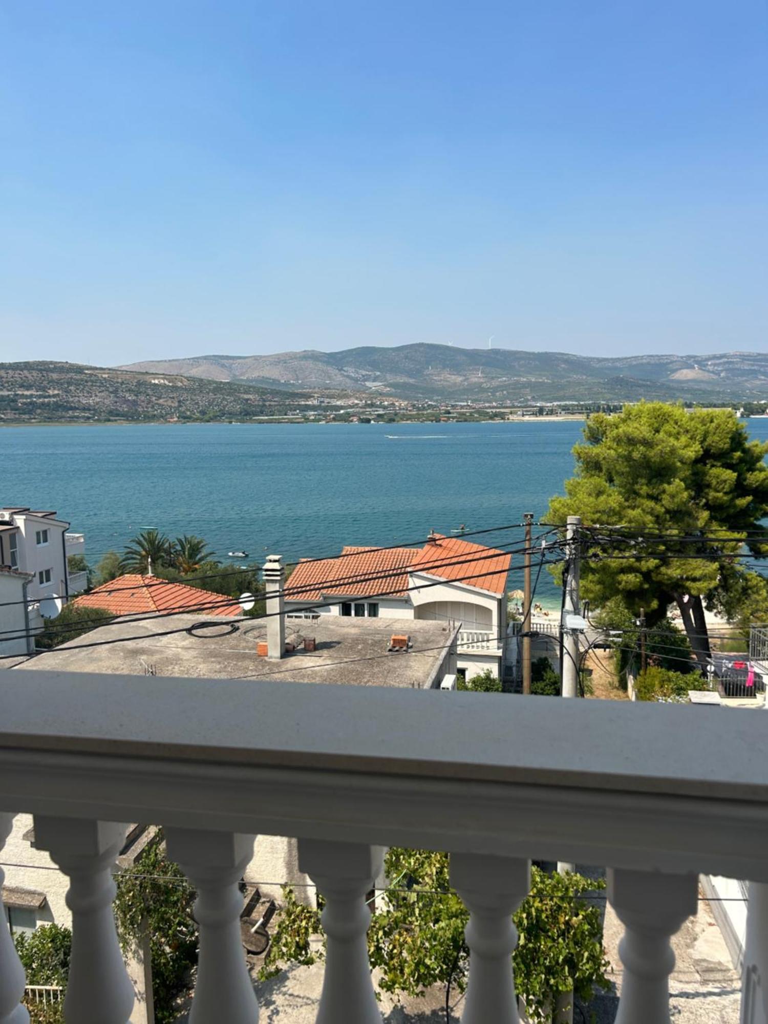 Comfort Apartments Trogir Exteriör bild