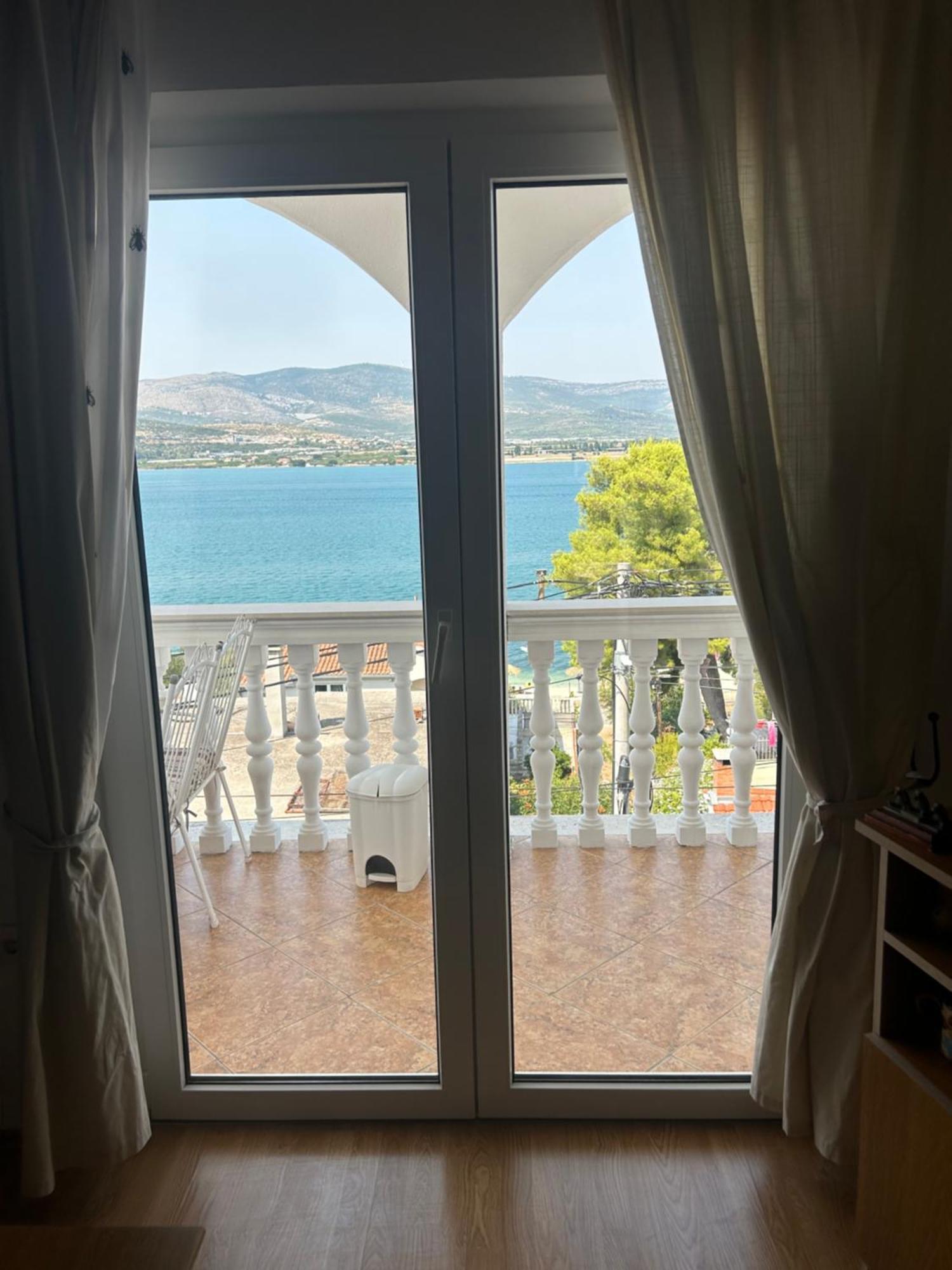 Comfort Apartments Trogir Exteriör bild
